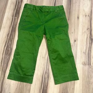 J Crew favorite fit green straight leg size 2 cropped preppy pants